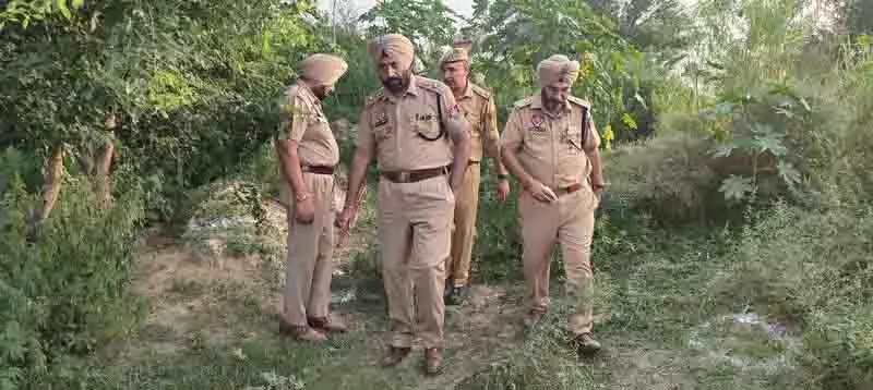 Amritsar: खालिस्तानी भित्तिचित्र का आरोपी पुलिस मुठभेड़ में घायल Amritsar: खालिस्तानी भित्तिचित्र का आरोपी पुलिस मुठभेड़ में घायल
