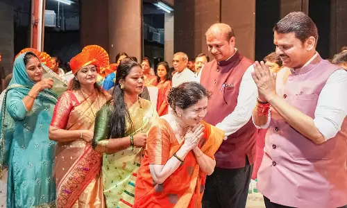 Maharashtra : मुख्यमंत्री ने लड़की बहिन योजना के लिए निरंतर धन मुहैया कराने का आश्वासन दिया Maharashtra : मुख्यमंत्री ने लड़की बहिन योजना के लिए निरंतर धन मुहैया कराने का आश्वासन दिया