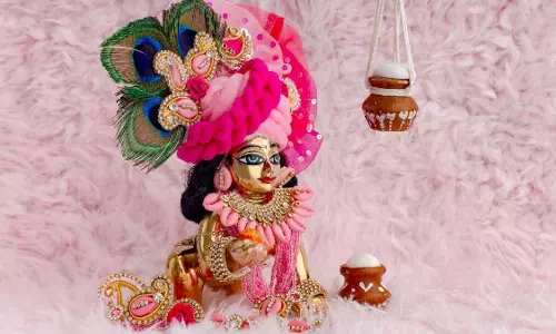 जन्माष्टमी पर लड्डू गोपाल का शृंगार ऐसे करें, पूजा सफल होगी