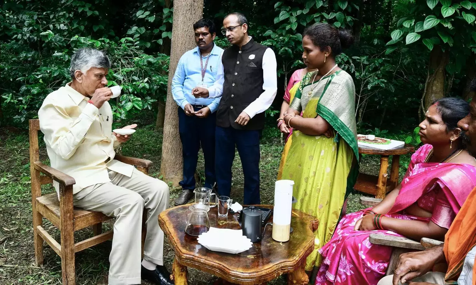 Naidu ने आदिवासियों के लिए 8,570 करोड़ रुपये की घोषणा की