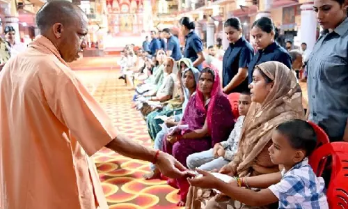 Gorakhpur: सरकार की ओर से गंभीर बीमारियों के इलाज में बढ़ा सहयोग: सीएम योगी