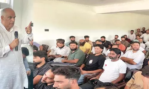 अशोक कौल ने हर घर तिरंगा कार्यशाला को संबोधित किया अशोक कौल ने हर घर तिरंगा कार्यशाला को संबोधित किया