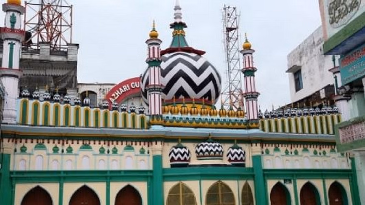 Bareilly: इस्लामिया मैदान पर उर्स-ए-रजवी की तैयारियां, हेल्पलाइन भी जारी