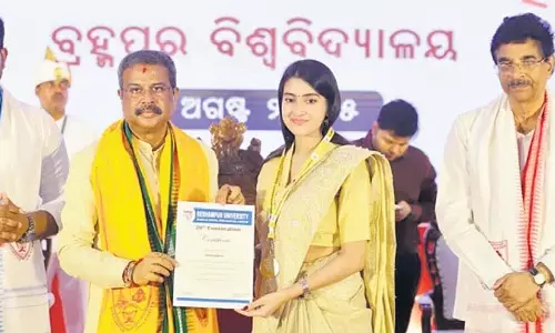 राज्यपाल Hari Babu-प्रधान ने छात्रों से नवाचार और अनुसंधान अपनाने का आह्वान किया
