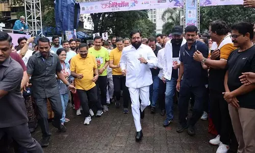 Maharashtra : उपमुख्यमंत्री ने 31वीं वर्षा मैराथन को हरी झंडी दिखाई