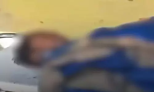 एंबुलेंस चालक नशे में था, चपेट में आया बच्चा, मौत