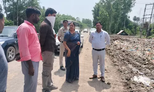 Haryana : महापौर ने जगाधरी में कचरा प्रबंधन संयंत्र का निरीक्षण किया Haryana : महापौर ने जगाधरी में कचरा प्रबंधन संयंत्र का निरीक्षण किया