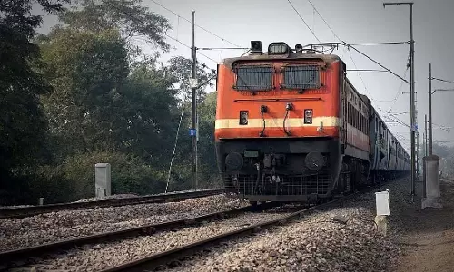 दुर्गापुर रेलवे कार्य स्थगित होने के कारण हावड़ा और भोपाल के बीच रद्द ट्रेनें