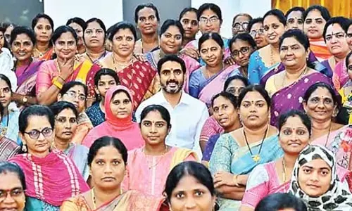 मंगलगिरी की महिलाएं मेरी बहनें हैं: Minister Lokesh