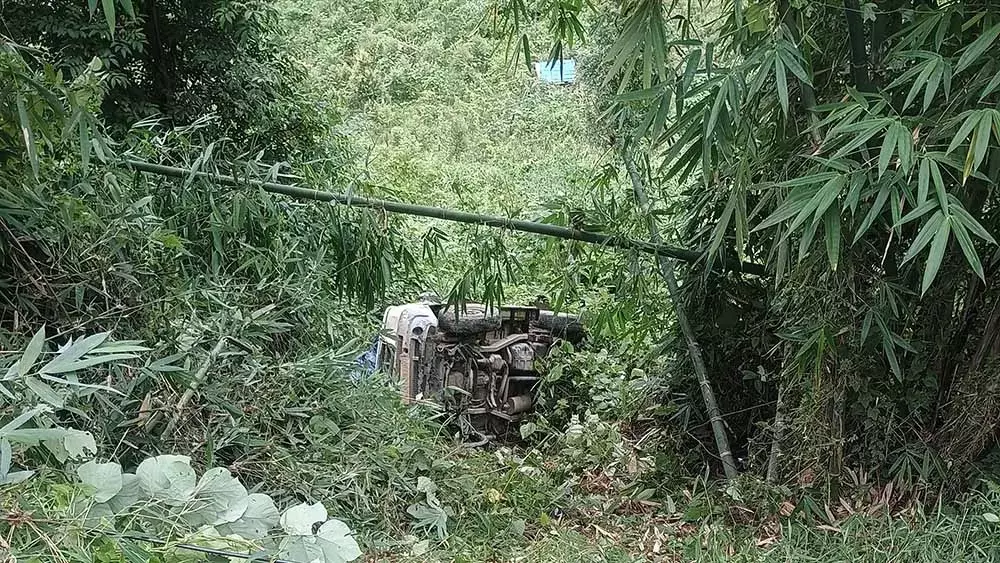 Nagaland : वोखा में तुएनसांग जा रही सूमो दुर्घटना में 3 घायल Nagaland : वोखा में तुएनसांग जा रही सूमो दुर्घटना में 3 घायल