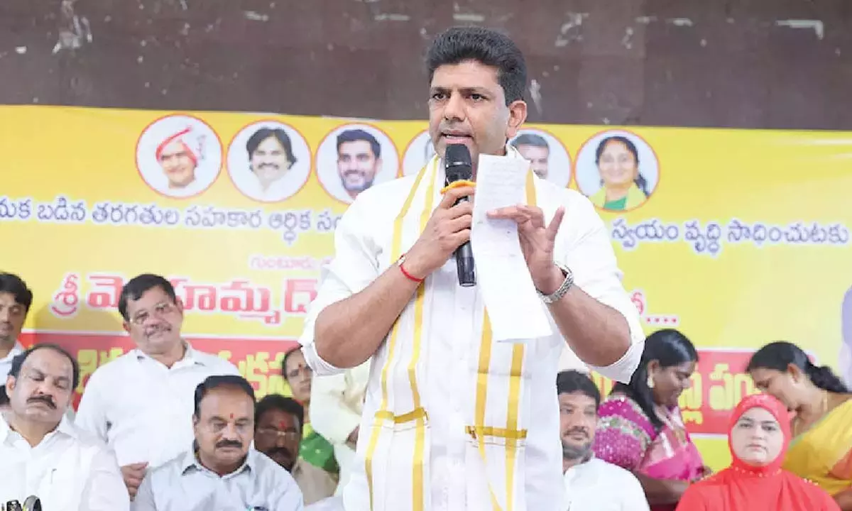Andhra: केंद्रीय मंत्री ने महिलाओं के कौशल विकास पर जोर दिया