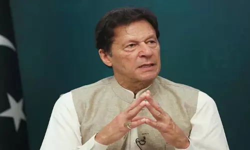 Pakistan सुप्रीम कोर्ट 12 अगस्त को इमरान खान की जमानत याचिका पर सुनवाई फिर से शुरू करेगा Pakistan सुप्रीम कोर्ट 12 अगस्त को इमरान खान की जमानत याचिका पर सुनवाई फिर से शुरू करेगा