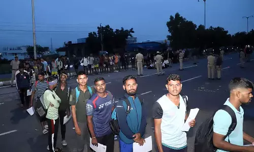 अग्निपथ सेना भर्ती रैली: दूसरे दिन 860 अभ्यर्थी उपस्थित अग्निपथ सेना भर्ती रैली: दूसरे दिन 860 अभ्यर्थी उपस्थित
