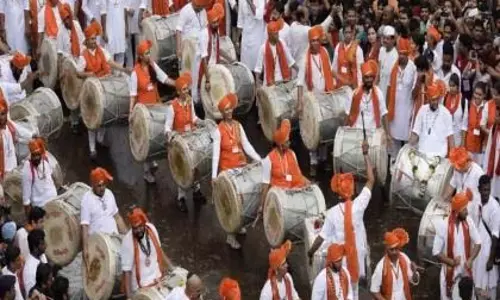 एक टोली, एक मंडल, गणेश मंडल के निर्णय से हम सहमत; ढोल ताशा महासंघ का पक्ष एक टोली, एक मंडल, गणेश मंडल के निर्णय से हम सहमत; ढोल ताशा महासंघ का पक्ष