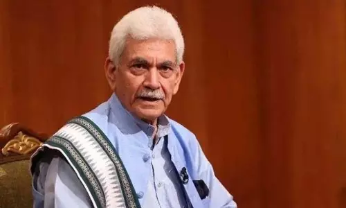 सरकार जम्मू-कश्मीर को आतंक मुक्त बनाएगी, लोगों में पाकिस्तान का डर खत्म हो गया: LG
