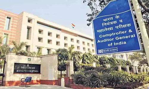 सीएजी की पहली तिमाही की रिपोर्ट तेलंगाना के लिए “रेड अलर्ट”: BRS MLC Shravan