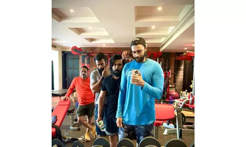 Sai Durga Tej ने राम चरण, वरुण तेज के साथ वीकेंड ग्राइंड तस्वीर पोस्ट की