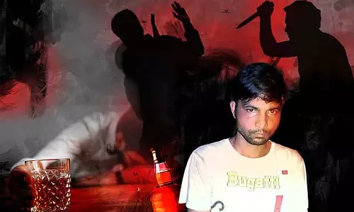 क्या पिता ने ड्रग्स के लिए पैसे न देने पर गुस्से में बेटे की हत्या कर दी? क्या पिता ने ड्रग्स के लिए पैसे न देने पर गुस्से में बेटे की हत्या कर दी?