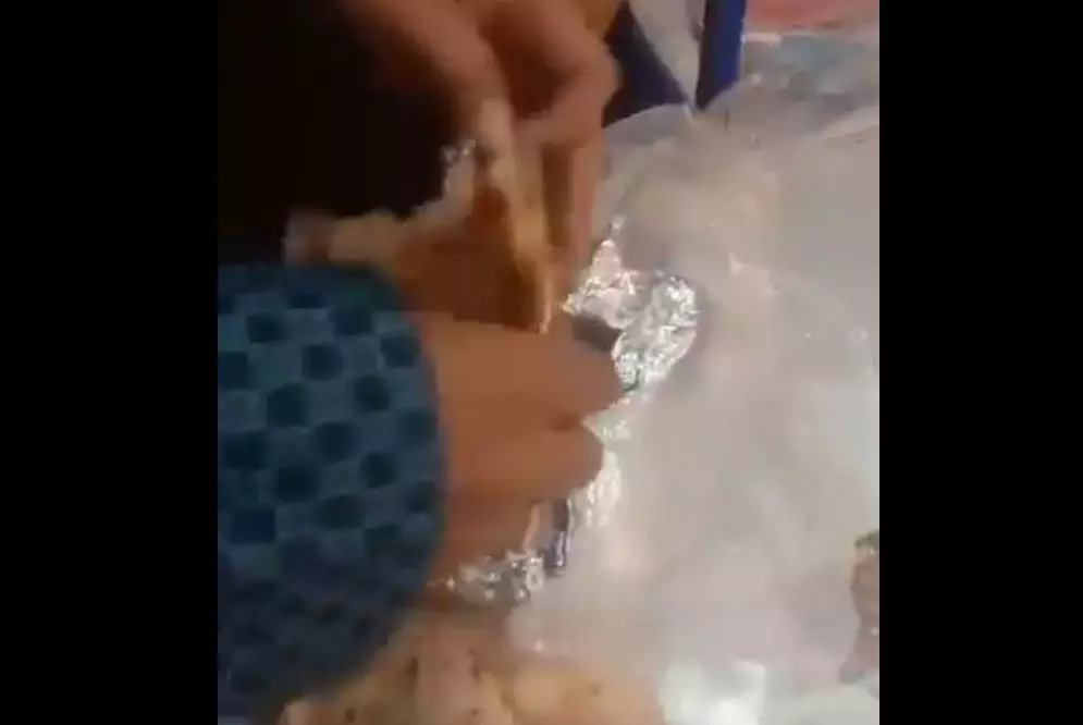 ढाबा चर्चा में आया! वीडियो ने मचाई खलबली ढाबा चर्चा में आया! वीडियो ने मचाई खलबली