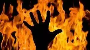 Odisha के बारगढ़ जिले में एक महीने में आत्मदाह का चौथा मामला सामने आया Odisha के बारगढ़ जिले में एक महीने में आत्मदाह का चौथा मामला सामने आया