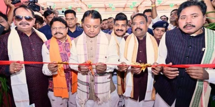 ओडिशा CM ने कोरापुट अस्पताल की नई इमारत का उद्घाटन किया, 650 बिस्तरों की बढ़ोतरी ओडिशा CM ने कोरापुट अस्पताल की नई इमारत का उद्घाटन किया, 650 बिस्तरों की बढ़ोतरी