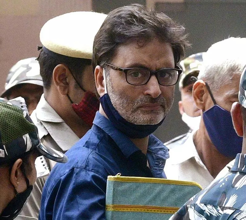 दिल्ली हाईकोर्ट ने यासीन मलिक से NIA की मौत की सजा की याचिका पर जवाब मांगा दिल्ली हाईकोर्ट ने यासीन मलिक से NIA की मौत की सजा की याचिका पर जवाब मांगा