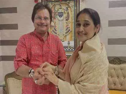 रक्षा बंधन पर दिशा वकानी ने असित मोदी से की मुलाकात, वापसी की मांग तेज़ रक्षा बंधन पर दिशा वकानी ने असित मोदी से की मुलाकात, वापसी की मांग तेज़