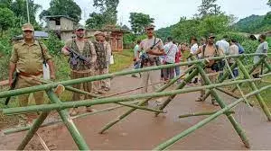 Assam: कछार जिले में सीमा विवाद को लेकर ग्रामीणों का विरोध प्रदर्शन तेज Assam: कछार जिले में सीमा विवाद को लेकर ग्रामीणों का विरोध प्रदर्शन तेज