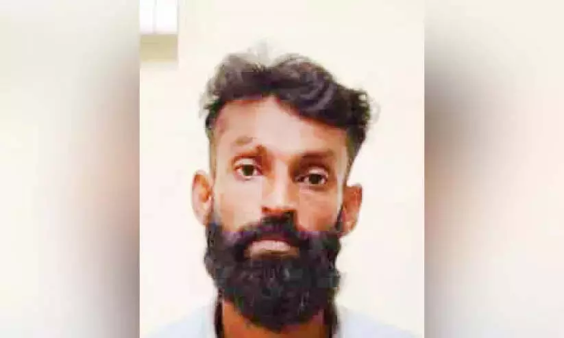 Kerala : बाइक चोरी के मामले में आरोपी गिरफ्तार Kerala : बाइक चोरी के मामले में आरोपी गिरफ्तार