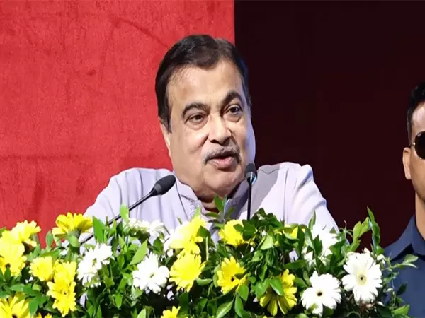 दादागिरी करने वालों के पास आर्थिक ताकत और तकनीक: Nitin Gadkari दादागिरी करने वालों के पास आर्थिक ताकत और तकनीक: Nitin Gadkari