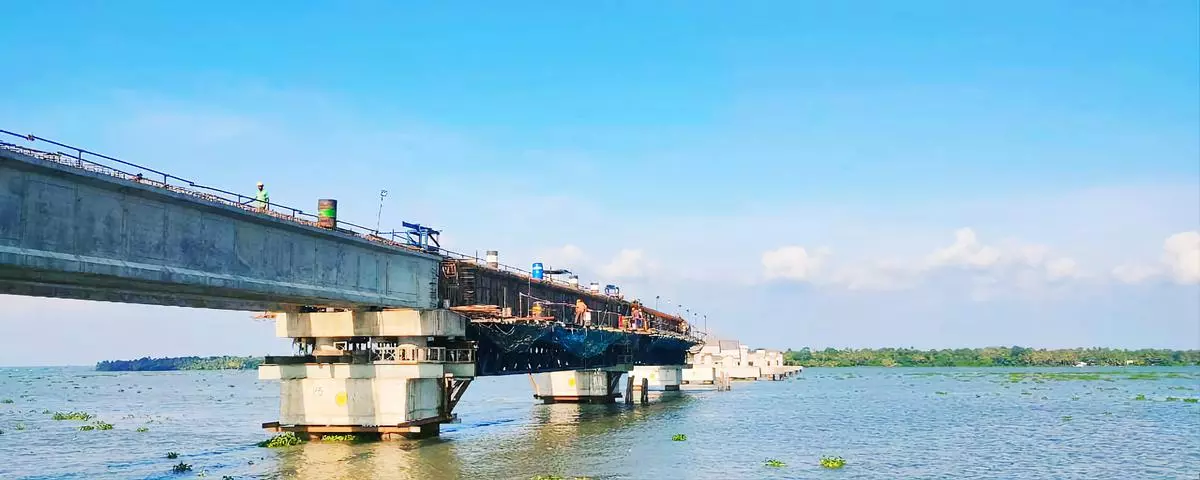 Kerala स्थापना दिवस पर कासरगोड में रामनचिरा पुल को खोलने की योजना पर काम चल रहा Kerala स्थापना दिवस पर कासरगोड में रामनचिरा पुल को खोलने की योजना पर काम चल रहा