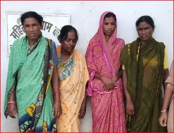 पुलिस की बड़ी कार्रवाई, महिलाओं के टप्पेबाज गैंग का पर्दाफाश पुलिस की बड़ी कार्रवाई, महिलाओं के टप्पेबाज गैंग का पर्दाफाश