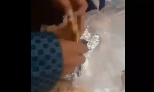 ढाबा चर्चा में आया! वीडियो ने मचाई खलबली ढाबा चर्चा में आया! वीडियो ने मचाई खलबली