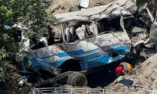 पाकिस्तान: कराची में सड़क हादसों में चिंताजनक वृद्धि, 7 महीनों में 546 लोगों की गई जान
