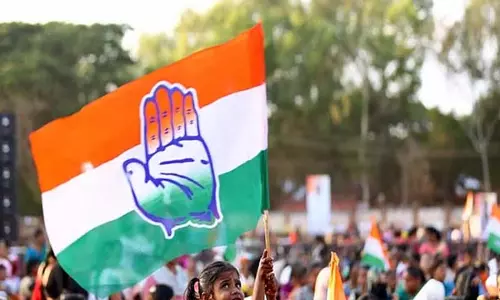 TPCC पैनल ने कोंडा मुरली और वारंगल नेताओं के बीच शांति स्थापित की