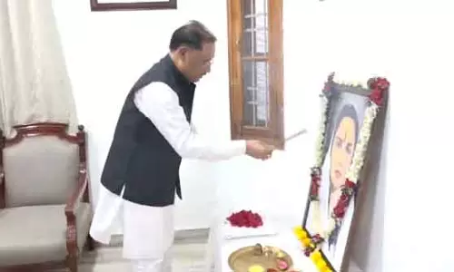 छत्तीसगढ़ की प्रथम महिला सांसद मिनी माता की पुण्यतिथि पर श्रद्धांजलि अर्पित