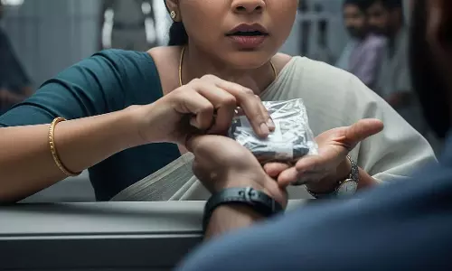 रक्षाबंधन पर सेंट्रल जेल में बंद भाइयों को ड्रग्स की तस्करी करने की कोशिश करती महिलाएं पकड़ी गई
