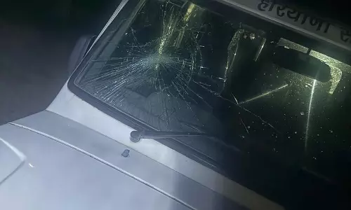यमुनानगर गांव में खैर की लकड़ी माफिया ने वन विभाग की टीम पर हमला किया यमुनानगर गांव में खैर की लकड़ी माफिया ने वन विभाग की टीम पर हमला किया