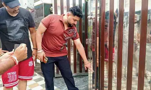 होशियारपुर में NRI सोशल मीडिया इन्फ्लुएंसर सिमरन सिकंद के घर पर गोलीबारी