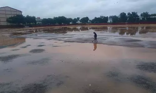 Haveri : जिला-तालुका स्टेडियम की हालत दयनीय Haveri : जिला-तालुका स्टेडियम की हालत दयनीय