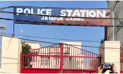 Jammu: लापता महिला को परिवार से मिलाने में जानीपुर पुलिस की सफलता