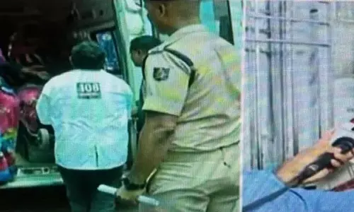 Odisha : कथित आत्मदाह की कोशिश के बाद किशोरी की मौत, एक महीने में चौथी घटना Odisha : कथित आत्मदाह की कोशिश के बाद किशोरी की मौत, एक महीने में चौथी घटना