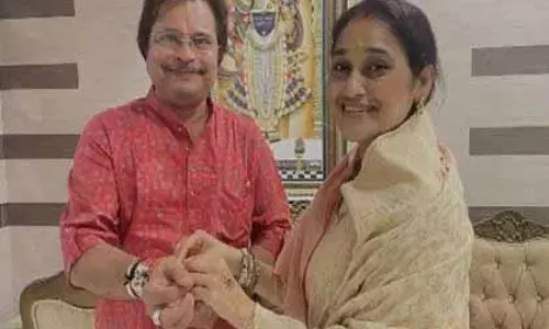 रक्षा बंधन पर दिशा वकानी ने असित मोदी से की मुलाकात, वापसी की मांग तेज़ रक्षा बंधन पर दिशा वकानी ने असित मोदी से की मुलाकात, वापसी की मांग तेज़