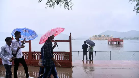 Jaipur: 15 अगस्त से फिर सक्रिय होगा मानसून, राजस्थान में हुई बौछारें Jaipur: 15 अगस्त से फिर सक्रिय होगा मानसून, राजस्थान में हुई बौछारें