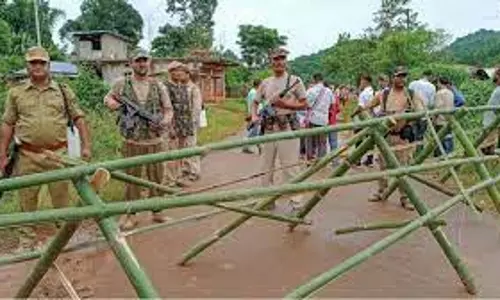 Assam: कछार जिले में सीमा विवाद को लेकर ग्रामीणों का विरोध प्रदर्शन तेज Assam: कछार जिले में सीमा विवाद को लेकर ग्रामीणों का विरोध प्रदर्शन तेज