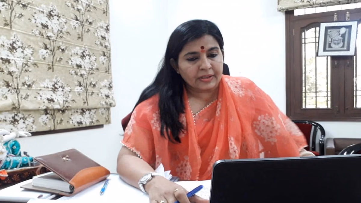 Jaipur: महापौर ने की जयपुरवासियों से तिरंगा अभियान में जुड़ने की अपील Jaipur: महापौर ने की जयपुरवासियों से तिरंगा अभियान में जुड़ने की अपील