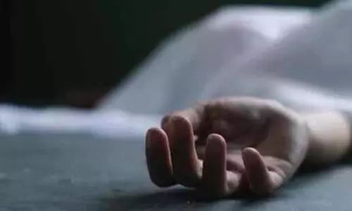 केरल में मारे गए बंगाली प्रवासी मजदूर के परिवार ने जांच की मांग की केरल में मारे गए बंगाली प्रवासी मजदूर के परिवार ने जांच की मांग की