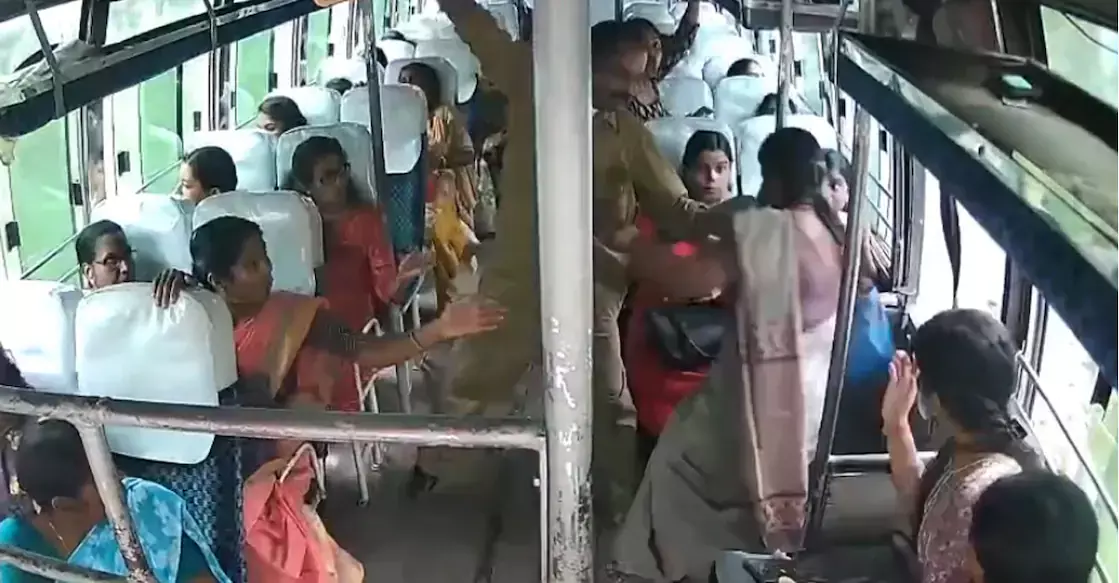 Thrissur में चलती बस से गिरकर बुजुर्ग महिला की मौत