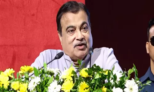 दादागिरी करने वालों के पास आर्थिक ताकत और तकनीक: Nitin Gadkari दादागिरी करने वालों के पास आर्थिक ताकत और तकनीक: Nitin Gadkari