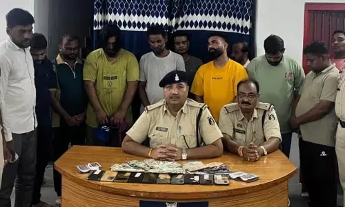 रतनपुर में 10 जुआरी गिरफ्तार, बांध से सटे जंगल में पुलिस टीम की रेड
